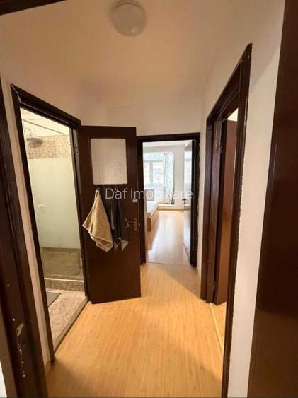 110000 euro - 3camere- etaj 1 din 4 - drumul taberei -blv timisoara - 4