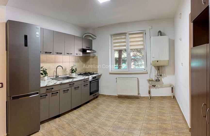 Vila 4 camere in Complex Rezidential Azur - 2