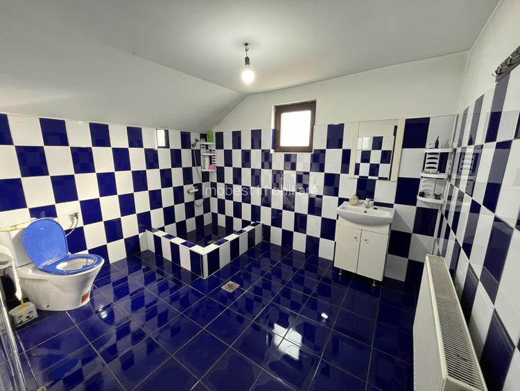 Exclusivitate! Vila P+M inalta, 5 camere, Valu lui Traian! - 16