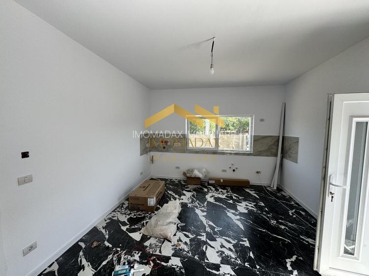 - Duplex -3 camere - 2 bai - - 12