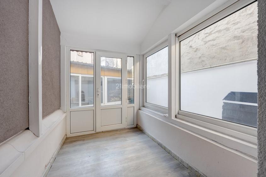 Vila eleganta, arhitectura deosebita, 7 camere, renovata, langa Parcul Kiseleff - 46