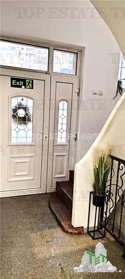 Vila de închiriat cu 7 camere ultracentral Piata Victoriei - 12