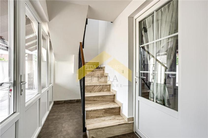 Casa noua de vanzare orasul Ineu - 54