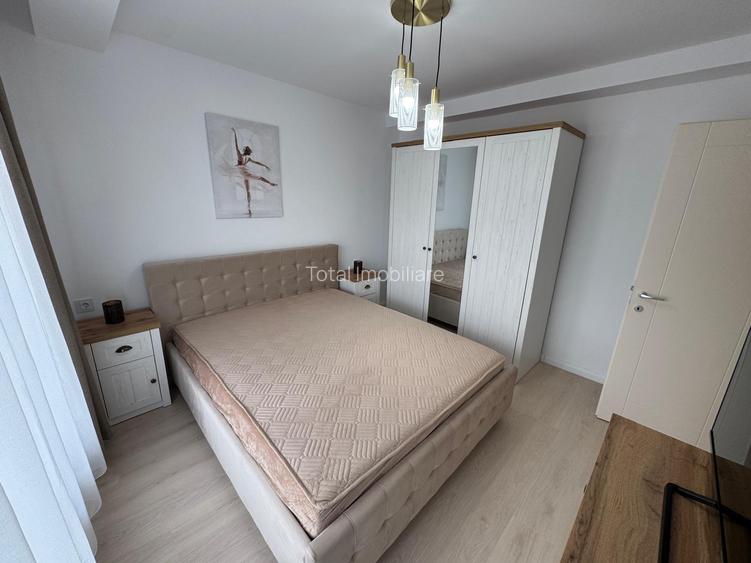 CASA DUPLEX MOBILATA SI UTILATA ZONA CENTRALA STR. PALTINIS NR 52 - 23