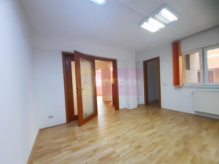 Casă P+1  la 5 minute de Metrou Piața Obor - 12