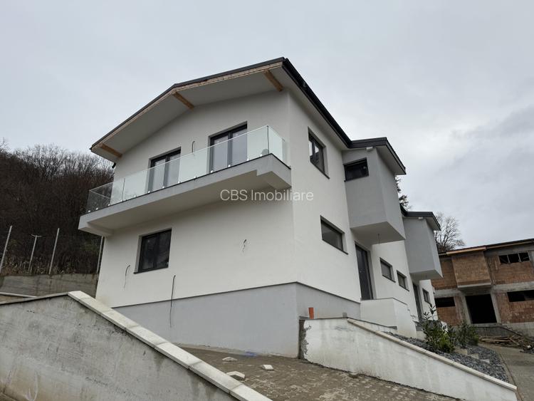 Duplex de vanzare in Floresti ,zona Manastirii Taut 120mp utili teren 250mp  - 2