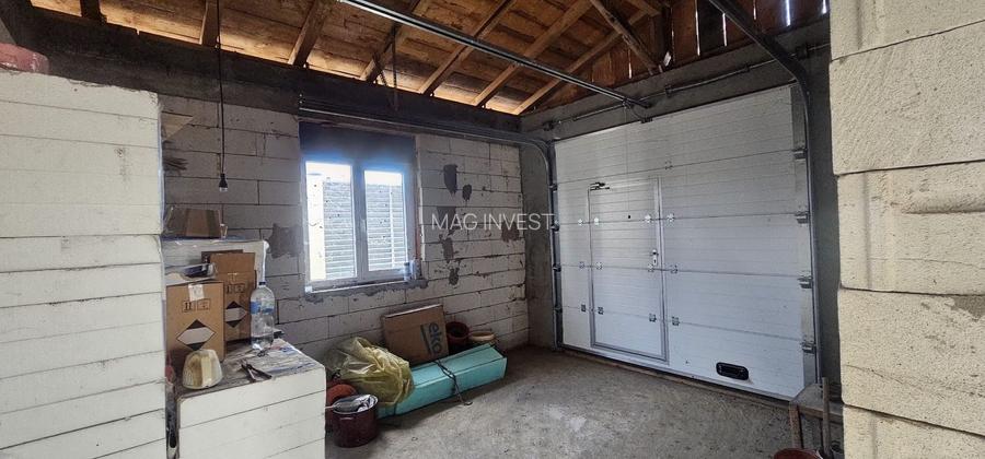 Casa la rosu Bariera Traian, teren 896 mp, 175.000 EUR - 6