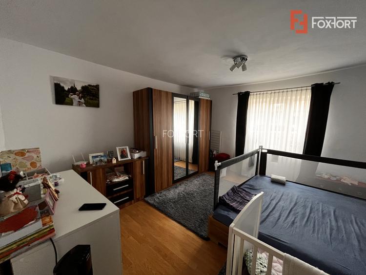 Casa individuala cu 3 camere si teren de 1094 mp - Izvin - 3