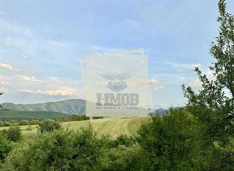 Teren intravilan 1080 mp zona Tropinii Noi - 4