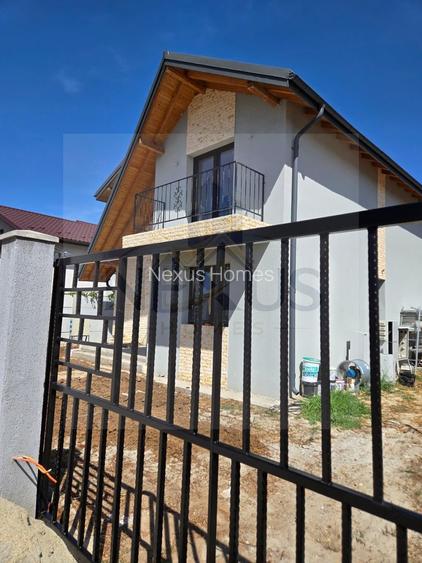 Casa Comuna Berceni | Teren 400 mp | 5 camere | 2 bai | P+1 - 2