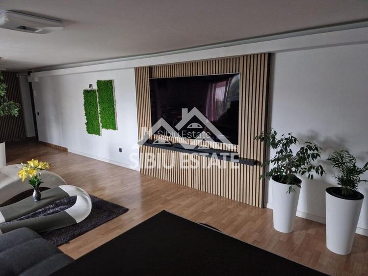 Apartament de vanzare, cu 4 camere,  82.4 mp. -Calea Cisnadiei (Ciresica) - 22
