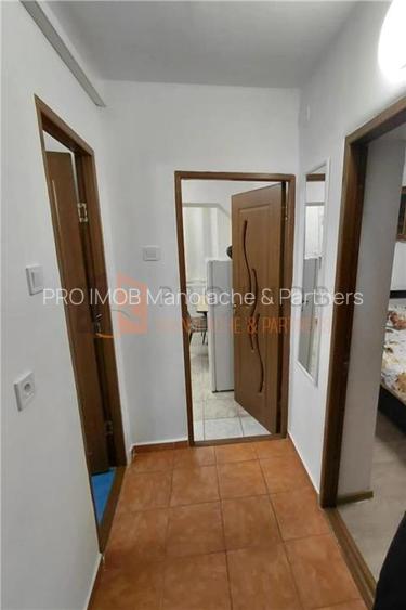 Garsoniera cf 1 decomandata zona Crang - 4