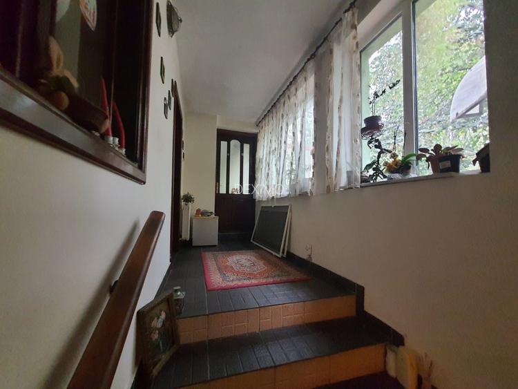 EXCLUSIV ULTRACENTRAL VILA 6 CAMERE-DEOSEBITA-POZITIE EXCELENTA - 5