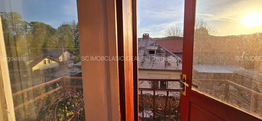 Pucioasa Dambovita,  zona centrala, vanzare casa si teren - 17