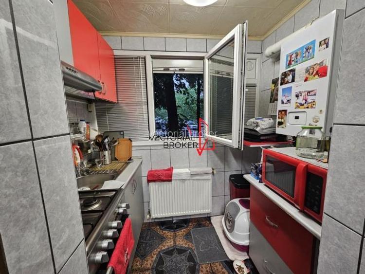 Apartament 3 camere Dristor Fizicienilor - 10