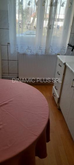 Garsoniera in bloc de apartamente, str Siretului - 4