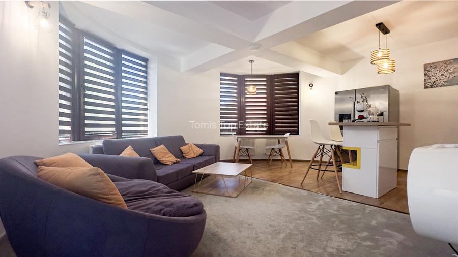 Vila D+P+1E cu 7 camere in Eforie Nord - ideal investiție sau locuința - 2