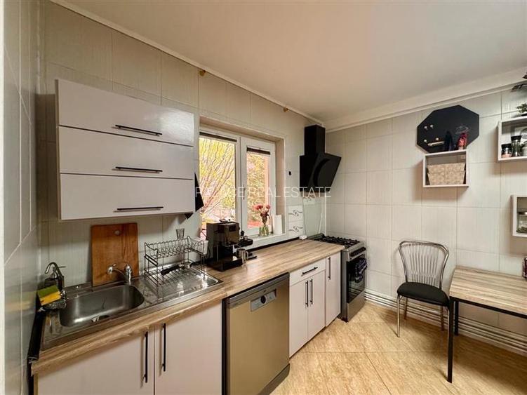 Vila individuala cu priveliste spectaculoasa cu garaj Pietrarie Barnova - 17