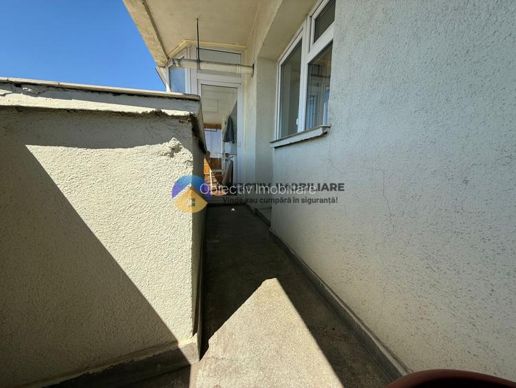 Apartament 3 camere spatios - zona 1 Mai - 17