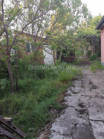 Casa cu teren 485 mp, deschidere 12 m, Central - 15
