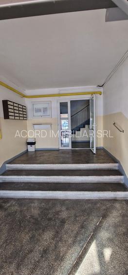 Doua camere decomandate stadionul Portul. - 14