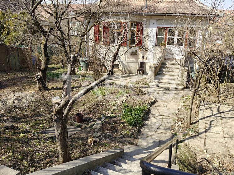 Casa de inchiriat cu 4 camere zona Strand - Pet friendly - COMISION 0 - 17