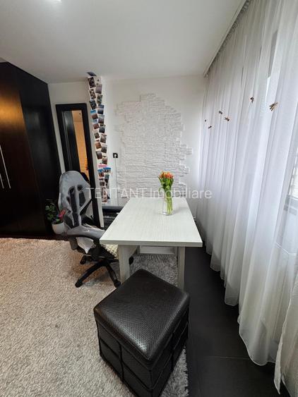 Vanzare Garsoniera   sector 2  Avrig - 9