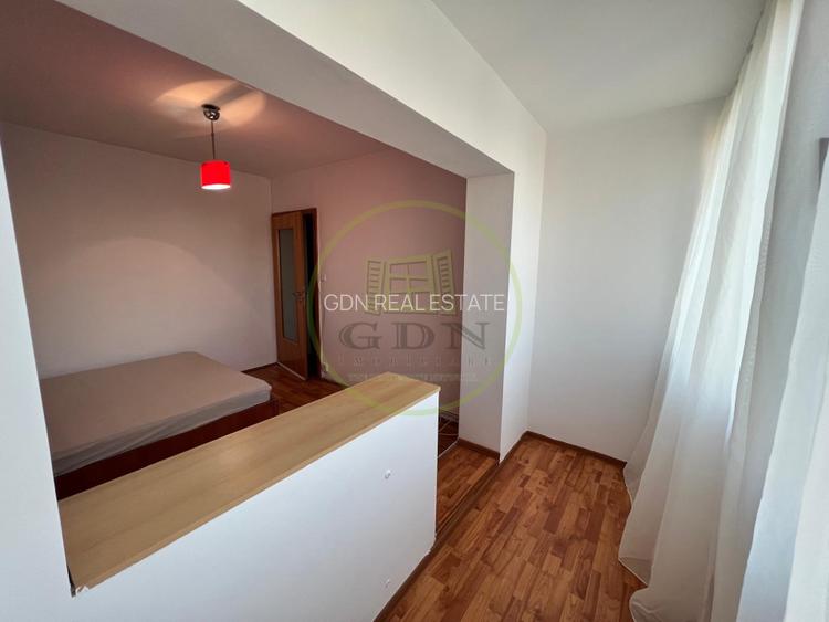 Apartament 3 camere, decomandat, cartier Sarari, zona Liceu Henri Coanda - 3
