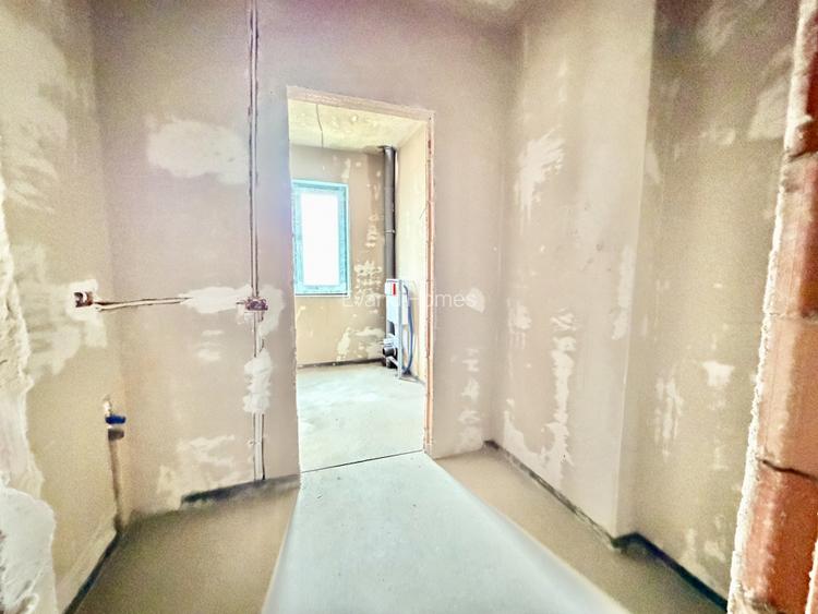 Apartament cu 1 camera si balcon de 5 mp- Calea Urseni - 7