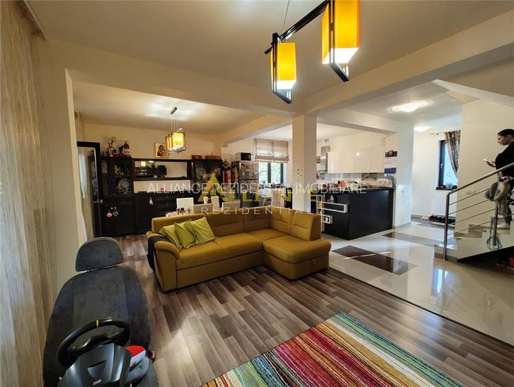 Casa tip duplex - mobilata,/utilata - 4 camere, 112 mp utili - 13