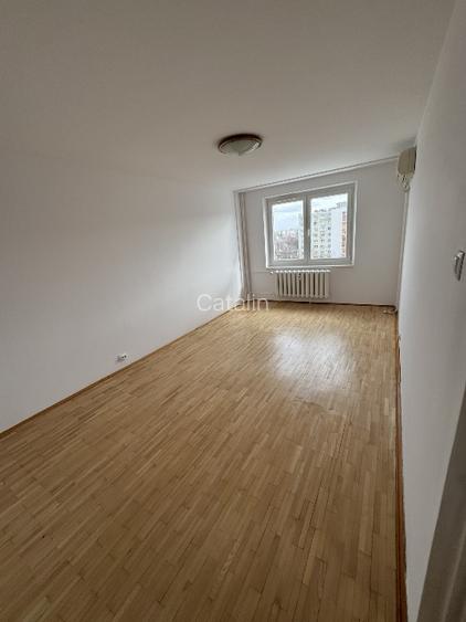 Drumul Taberei, 3 camere decomandat, renovat, etaj 6 din8, vedere, sud  - 4