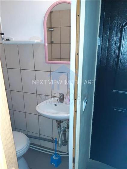 Garsoniera, Dambul Rotund - 4