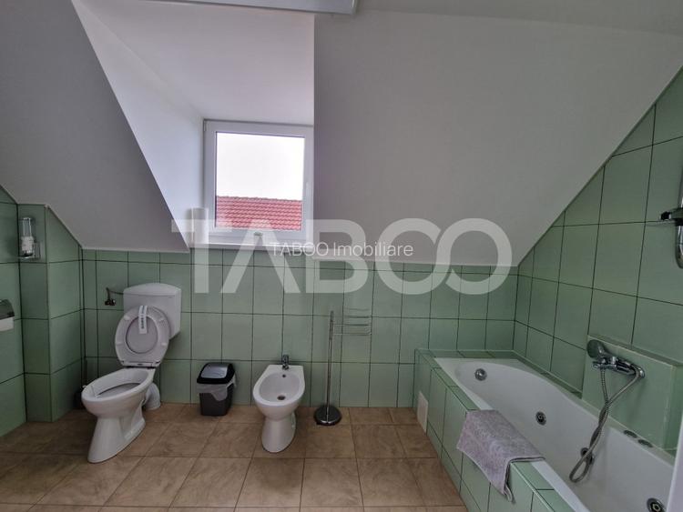 Casa de inchiriat cu 4 nivele avand etajele in regim hotelier Strand - 45
