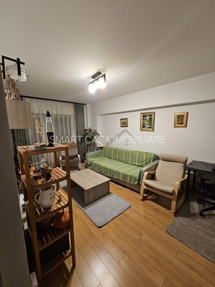 Apartament 3 camere decomandat Pacurari etajul 2 - 2