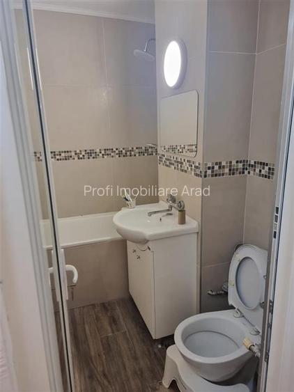 Apartament 3 camere et.1 Zona Bancilor - 16