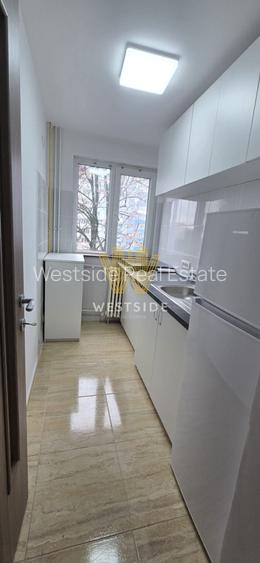 Apartament de inchiriat, cu 4 camere, zona Dacia - 7
