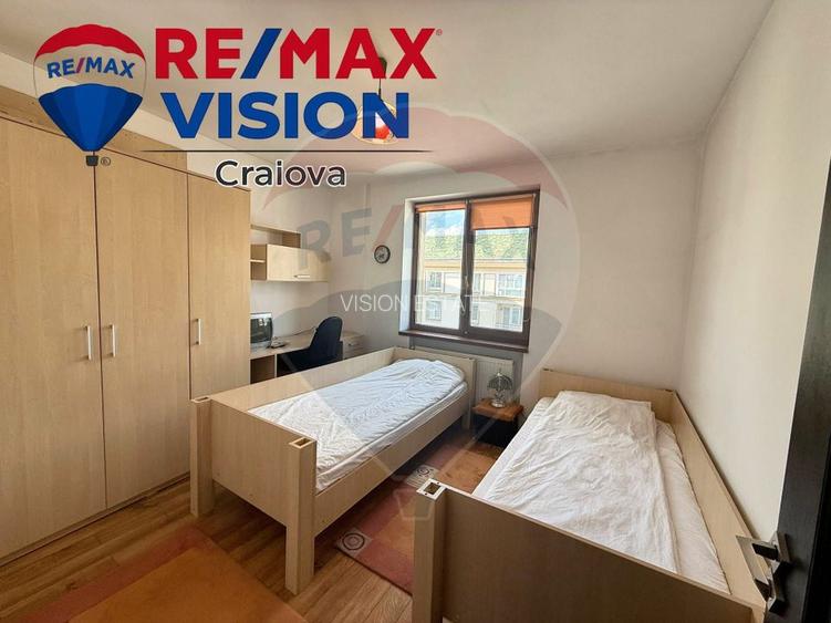 Apartament cu 2 camere de închiriat în zona Ultracentral - 3