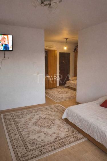 De vânzare apartament 1 camera zona Fsega - 2