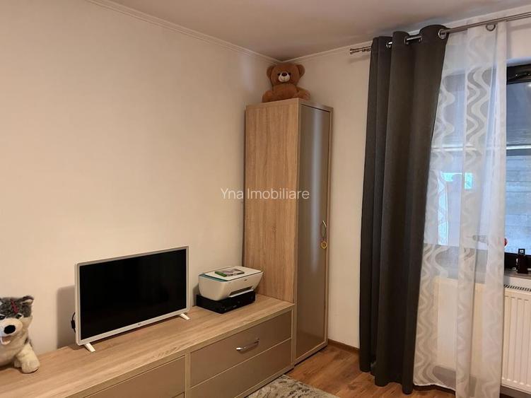 Vand casa in Priboieni, Arges, mobilata si utilata, 135000 euro - 16