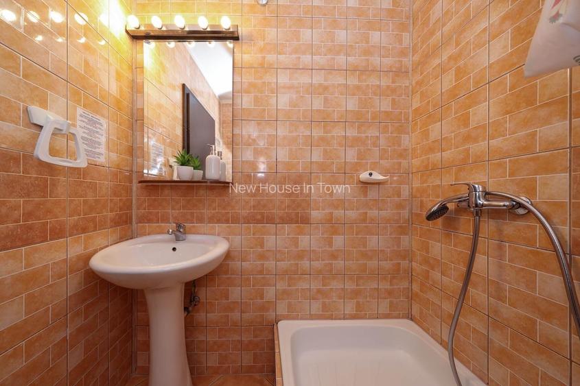 Vilă spațioasă de vânzare în Predeluț, Bran | 2000mp - 26