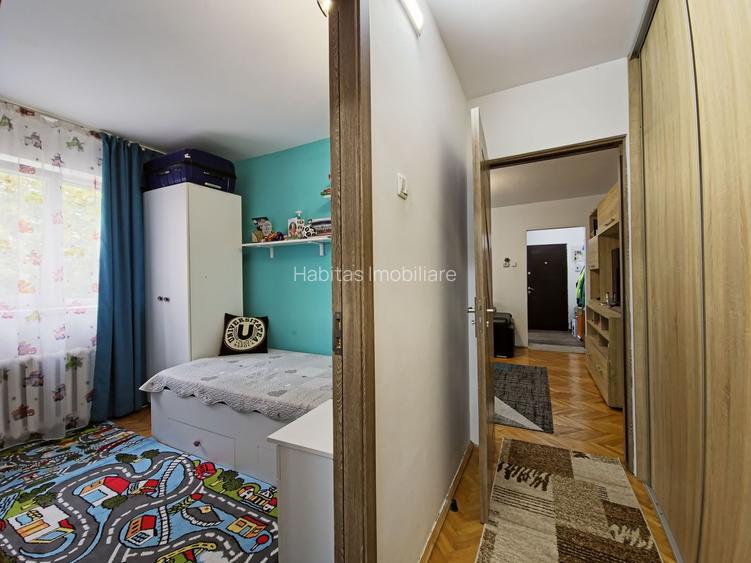 Apartament cu 3 camere, mobilat si utilat, zona Retezat Manastur - 4