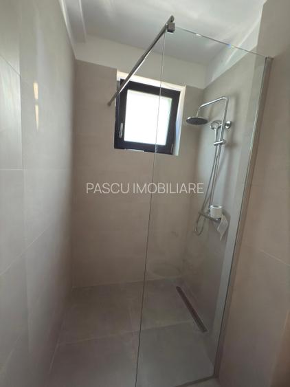 Metrou,Eroii  Revolutiei  PADESUL Vila 2024 ,Finisaje lux ,BINE CONSTRUITA 6 cam - 12