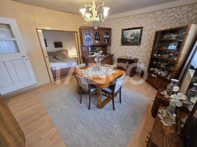 Casa individuala de vanzare curte proprie pivnita Orasul de Jos Sibiu - 9