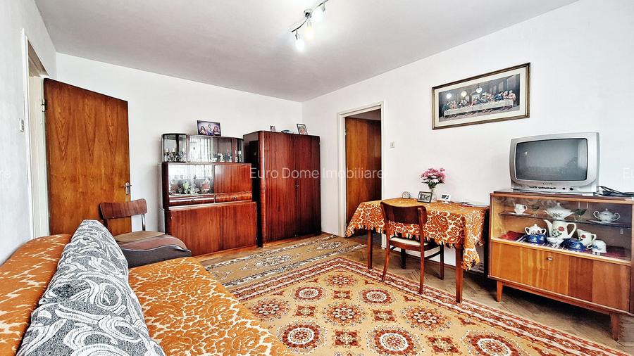 Zona Garii Apartament 3 camere, etaj 3/4, insorit, liber, 119900 euro - 2