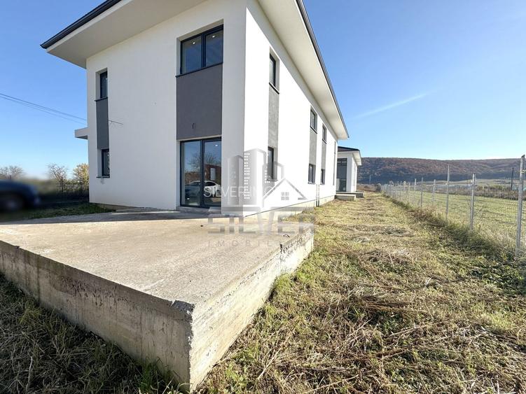 Case  tip duplex in zona centrala Gilau. - 2