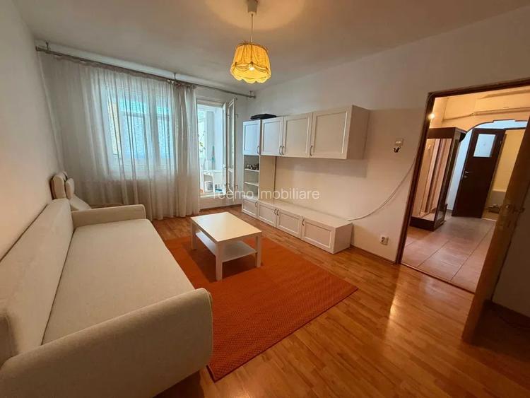 Apartament 2 camere, decomandat, 55 mp, balcon, ac, metrou aproape, Titan - 3