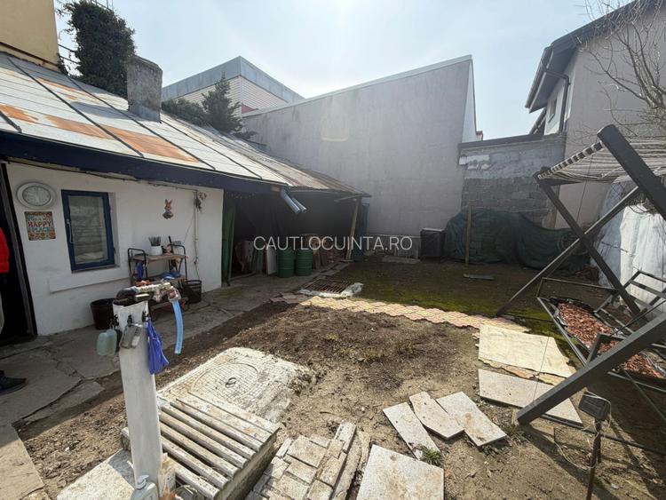 Casa si Teren/ Curte/ Antiaeriana - 6