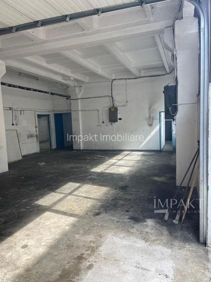 Hala de 250 mp la inchiriat open-space zona Piata 1 Mai - 11