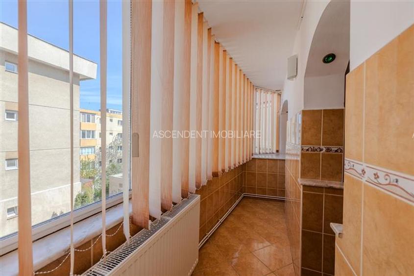 Apartament Decomandat, 2 camere, insorit, balcon, loc parcare, 2 boxe, Astra, Br - 17