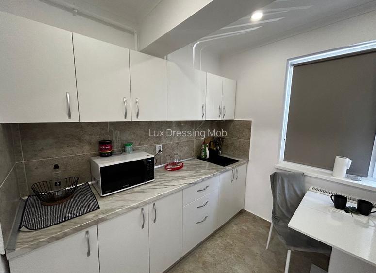 Inchiriez Apartament 2 Camere - 3